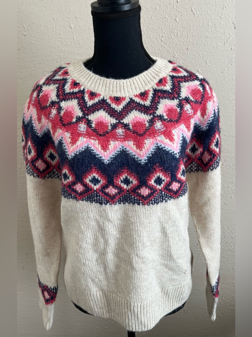 Fair Isle Pattern Crewneck Sweater in Cream, Pink & Navy